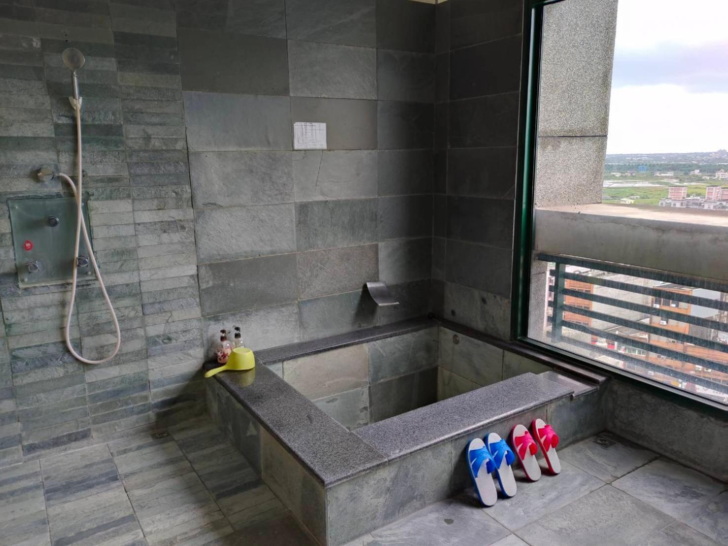 No. 21 Jiaoxi Hot Spring Homestay Esterno foto