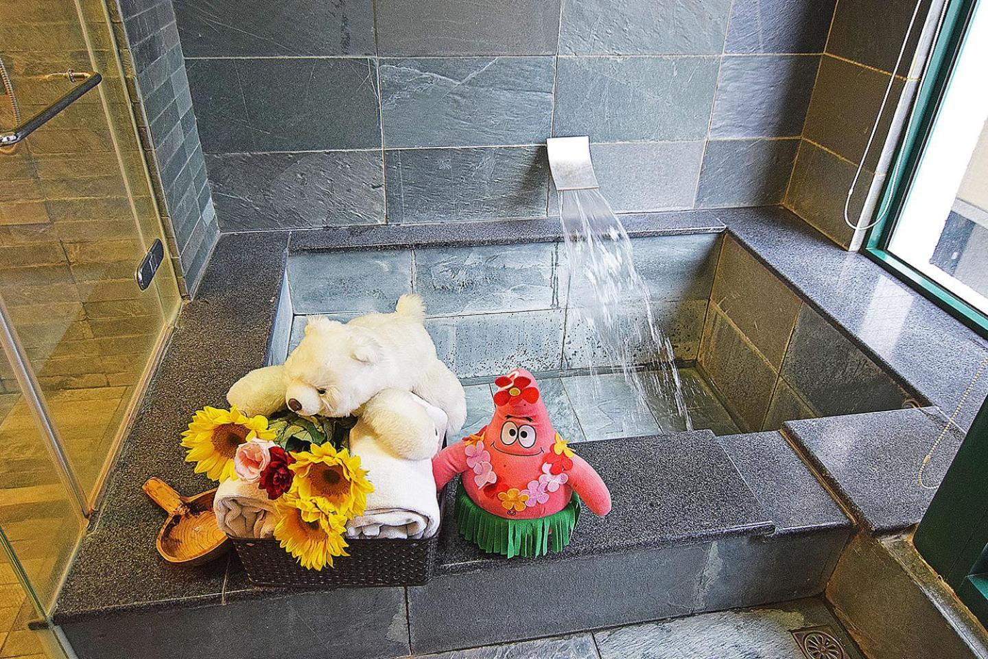 No. 21 Jiaoxi Hot Spring Homestay Esterno foto