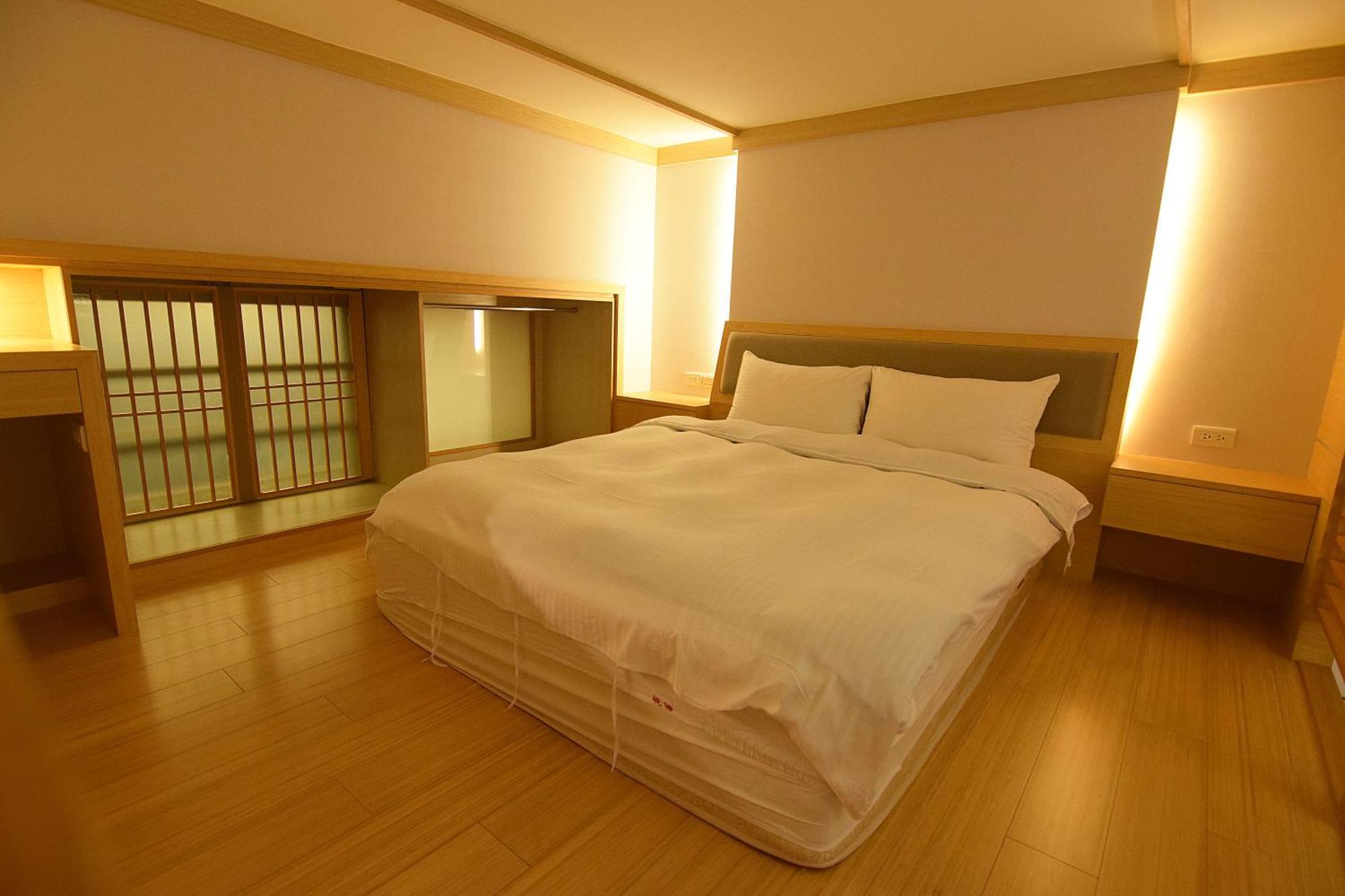 No. 21 Jiaoxi Hot Spring Homestay Esterno foto